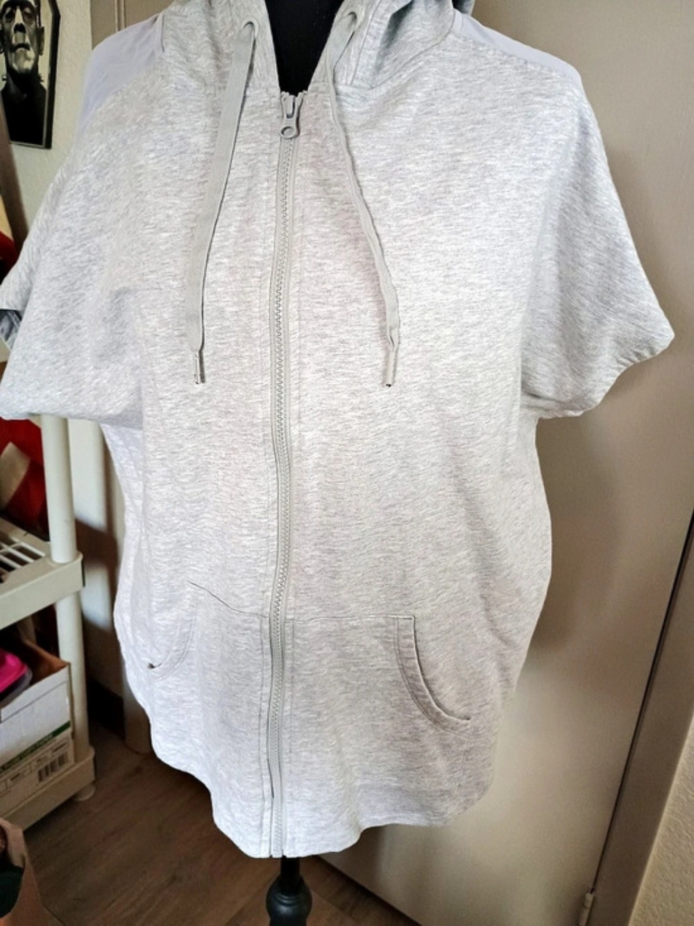 Victoria's Secret Gray Short Sleeve Zip Hoodie Size Small Like New